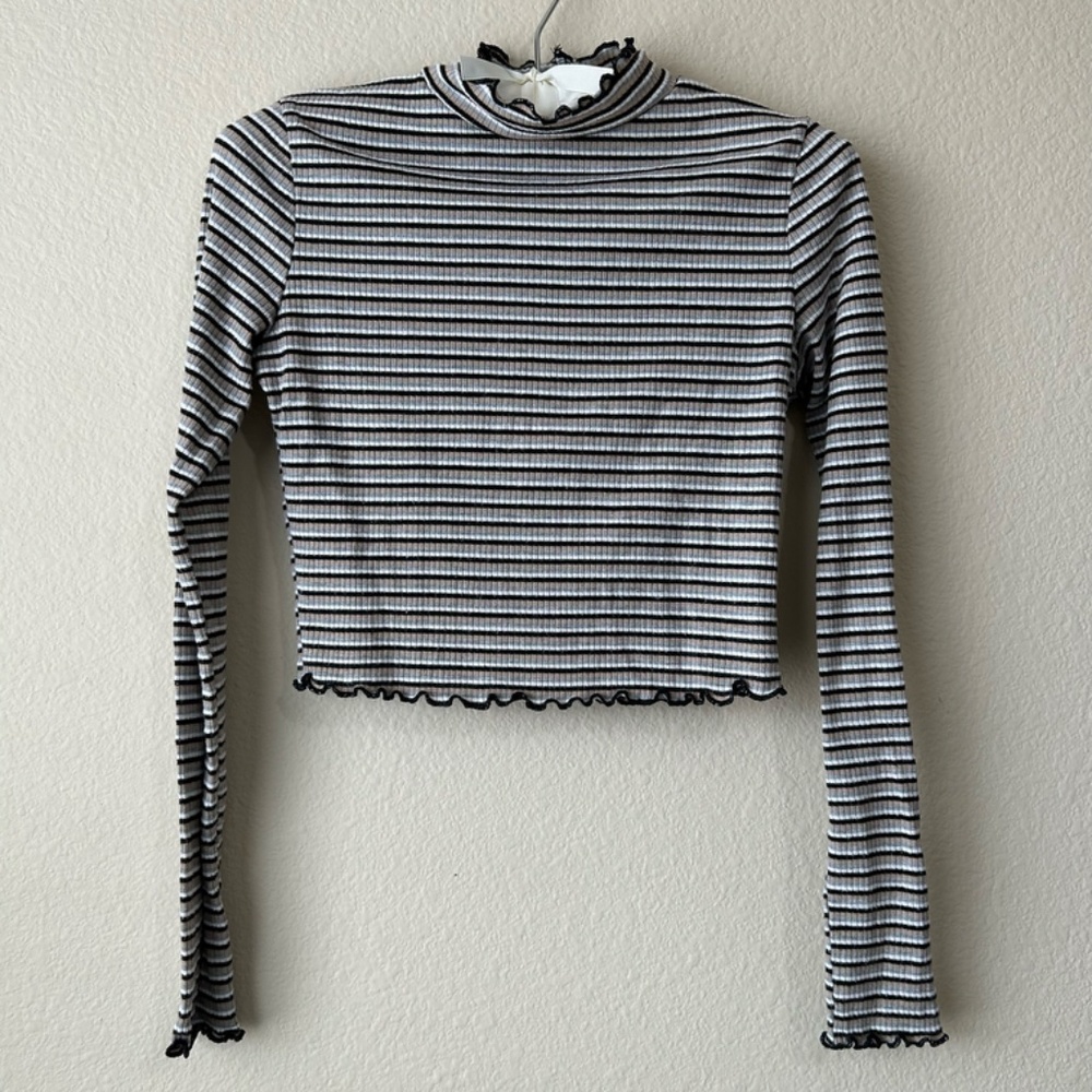 Crop Top Long Sleeve Stripe Tan Black Gray Cream Ruffle Edge by Agaci Size Small - Picture 12 of 12